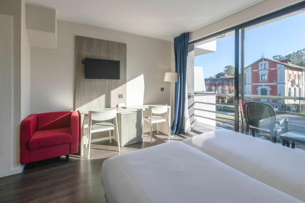 Hotel La Palma De Llanes Ngoại thất bức ảnh
