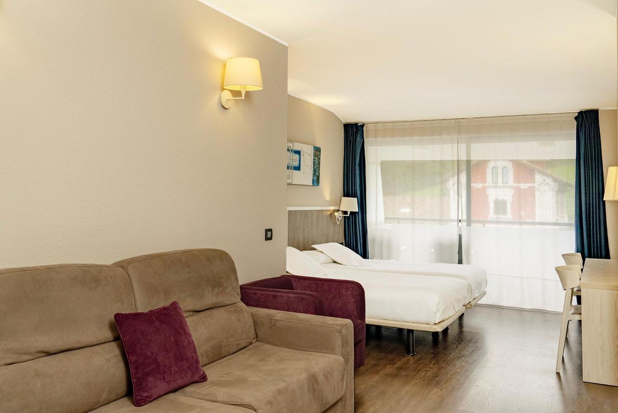 Hotel La Palma De Llanes Ngoại thất bức ảnh